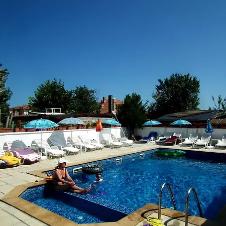 ゲストハウス Olimpiya